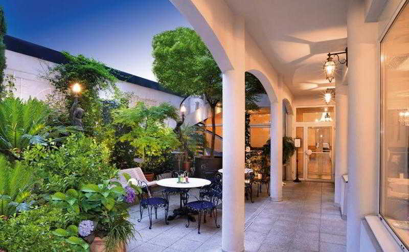 Hotel Gloria & Avenue 루르드 외부 사진